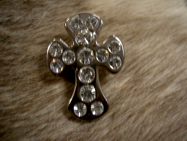 4 Conchos Rhinestone Horse Saddle Western Rodeo Bridle Cross CO149